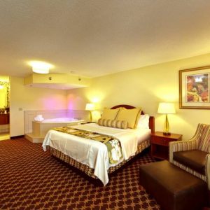 King Bed with Fireplace and Jacuzzi